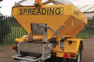 Towed Spreaders - Rear